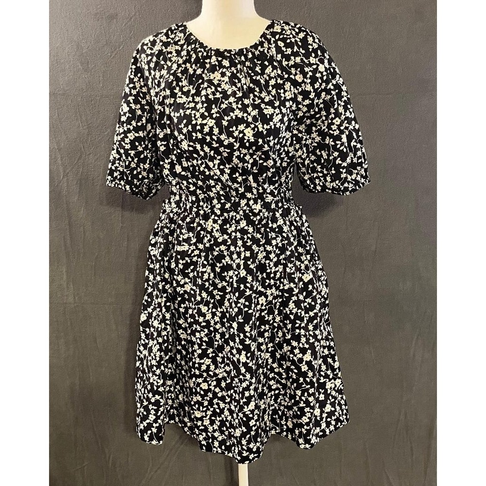 Old Navy Mini Dress Floral Cotton Poplin Side Cut Out Puff Sleeve Black White M